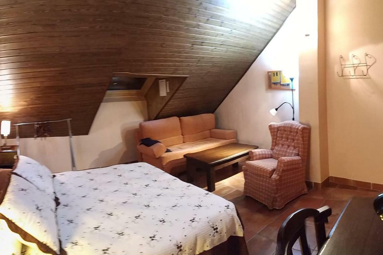 -4-Mejor Que En Casa, Centro Historico De Ubeda Apartment Luaran gambar